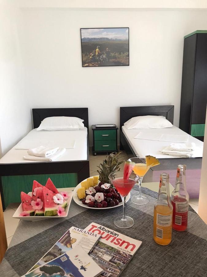 Family Hotel Haruni Ksamil Luaran gambar