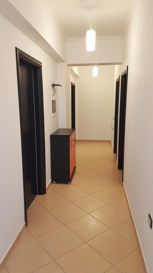 Family Hotel Haruni Ksamil Luaran gambar