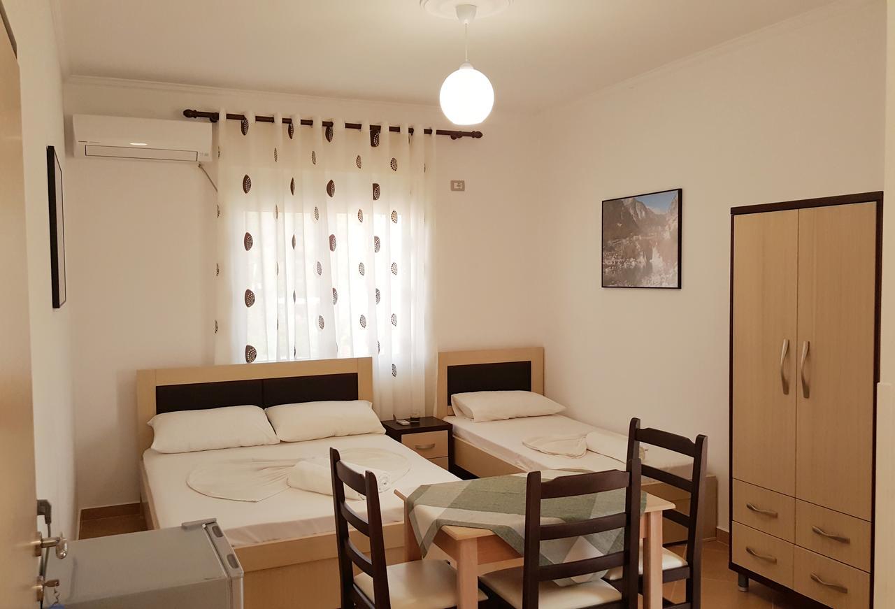 Family Hotel Haruni Ksamil Luaran gambar